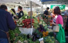 Farmers' Market [photo: avlxyz; licence: a-sa 2.0 generic]