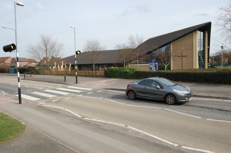 Pedestrian crossing in Pear Tree Road, Bradley Stoke.