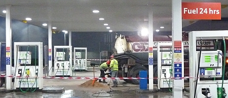 Fuel leak at Tesco Bradley Stoke