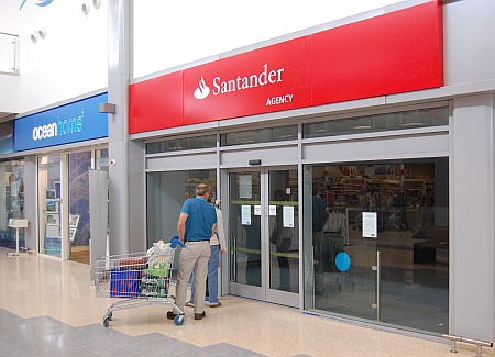Closure of the Santander agency branch in Bradley Stoke