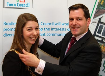 New Mayor Cllr Charlotte Walker receives the chain of office.