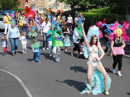 The Bradley Stoke Carnival Parade passes through Merryweather Close.
