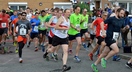 Start of the 2017 Bradley Stoke 10k Run.