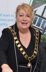 Photo of Cllr Elaine Hardwick.