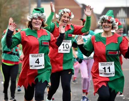 Photo of runners streaming out of the school en route to the 'North Pole'.