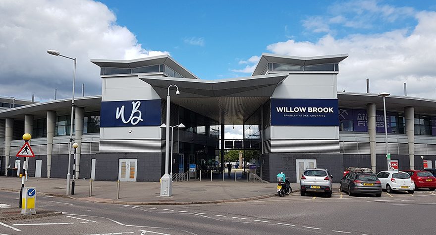 Photo of the Willow Brook shopping centre.